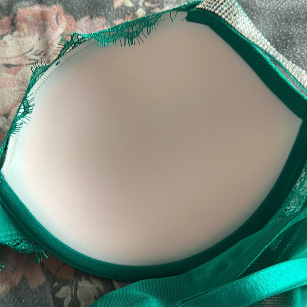 Bombshell shine strap - Picture 11 of 11